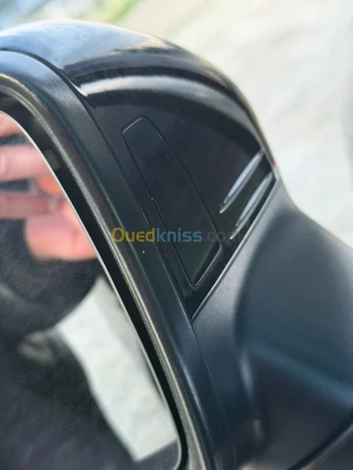Volkswagen Tiguan 2024 R lien