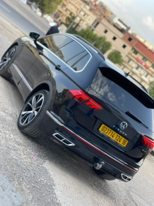 Volkswagen Tiguan 2024 R lien