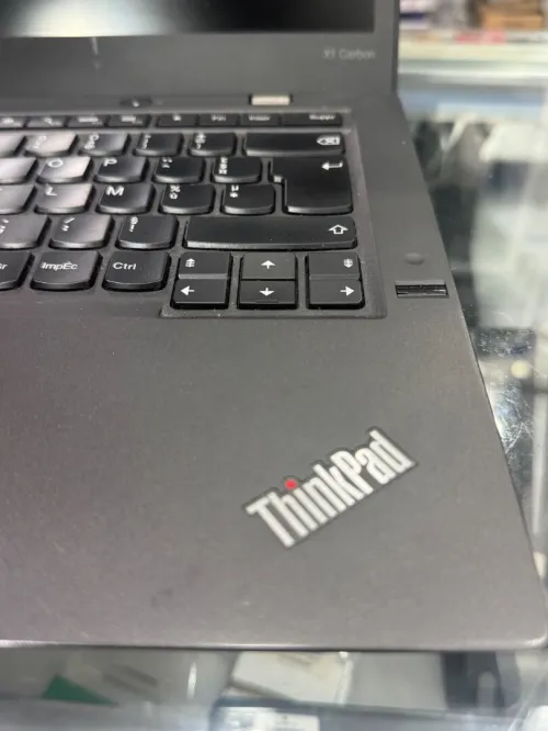Lenovo X1 Carbon