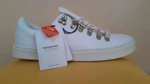 Chaussure femme marque RESERVED