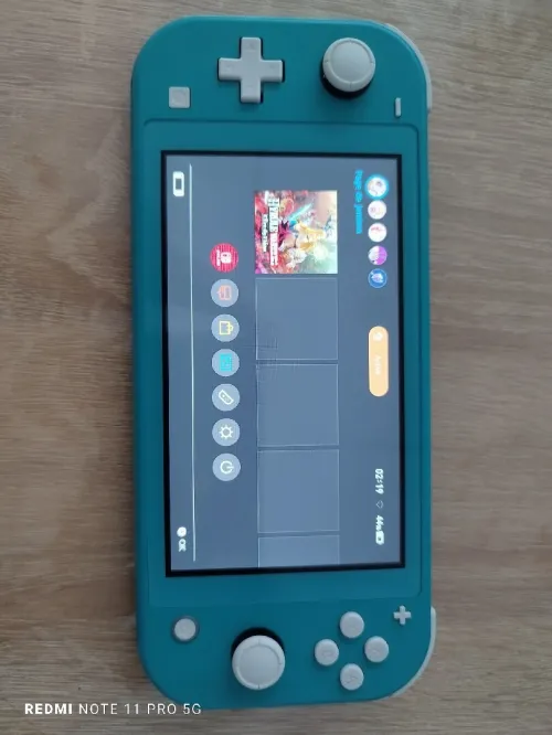 Nintendo switch lite avec un jeu contrôle parental 
