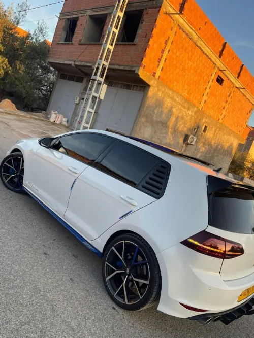 Volkswagen Golf 7 2014 R