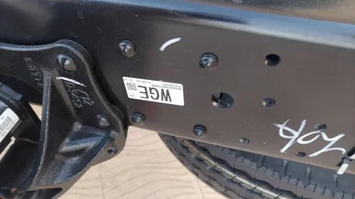 Isuzu NPR 2026
