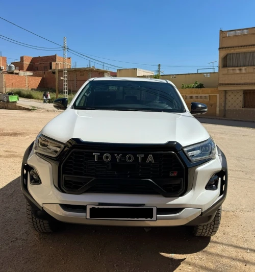 Toyota Hilux 2025 GR