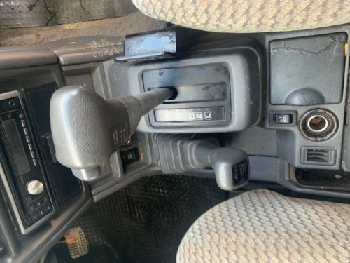 Mitsubishi Pajero Court 1999 3500