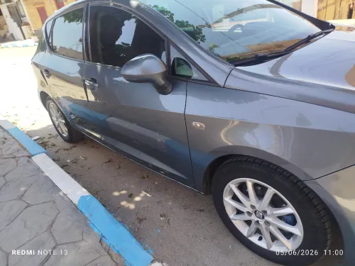Seat Ibiza 2012 Fully +Toit ouvrant