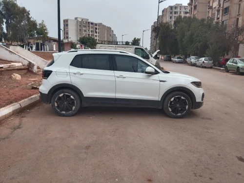 Volkswagen Tacqua 2023 