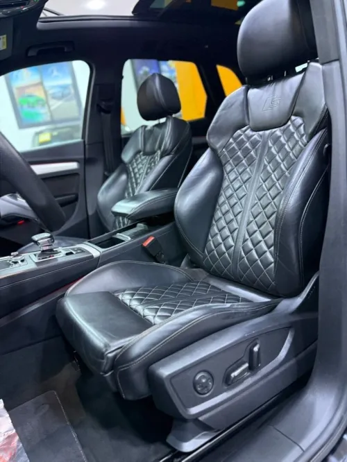 Audi Q5 salin 2021 Sline