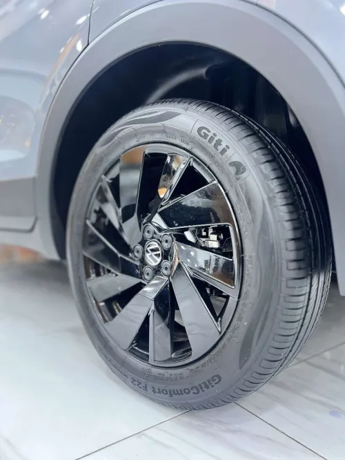 Volkswagen Tahru 2025 Sharp
