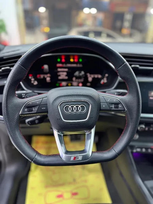 Audi Q3 2024 Sline
