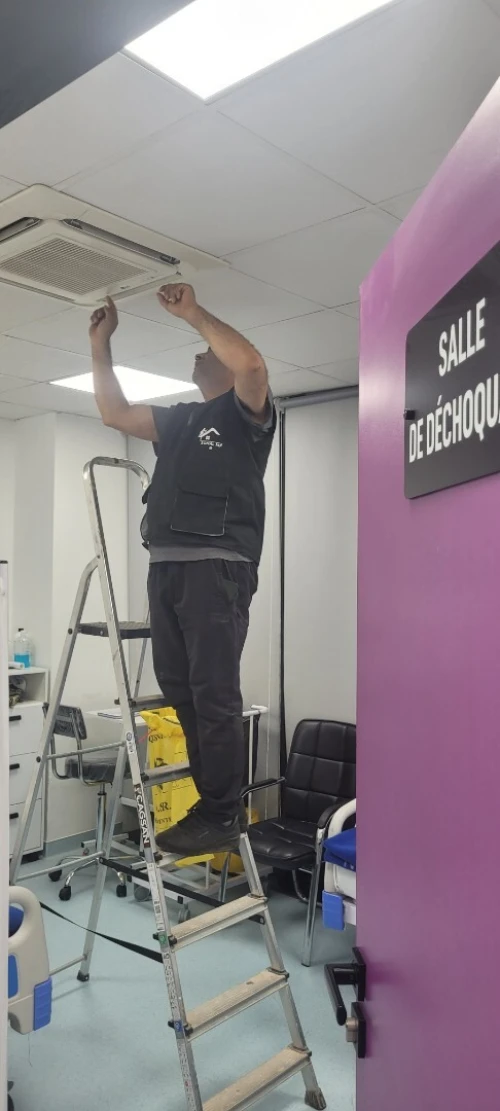 Maintenance de systèmes de climatisation VRV