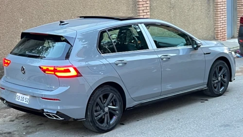 Volkswagen Golf 8 2025 R-Line