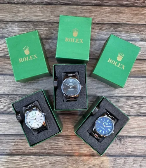 Montre rolex pour homme avec sa boîte + خاتم مجاني 