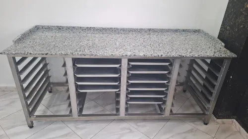 Table de travail marbre