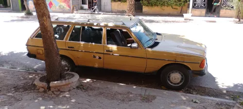 Mercedes 123 300d 1981 