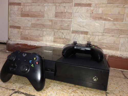 23000da Xbox one état 9/10