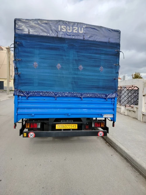 Izuzu npr Izuzu 