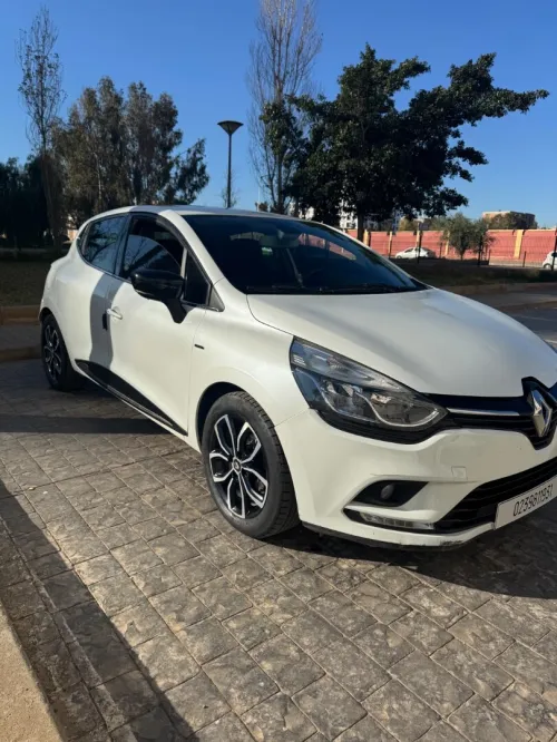 Renault Clio 4 2019 Limited 2