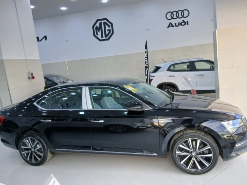 Skoda Superbe 2025 Luxury
