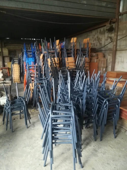 Table Scolaire, Table Réfectoire, Chaise Scolaire, Bureau, Table restaurant, Rayonnage, Étagère