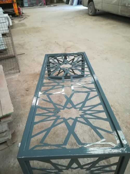 Peinture époxy électrostatique au four 