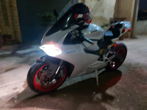 Gsxr tmax r1 s1000 Ducati 2017