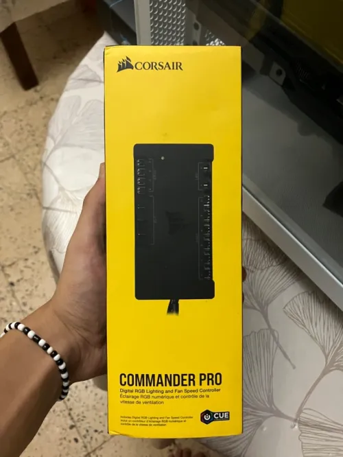 Corsair COMMANDER PRO 