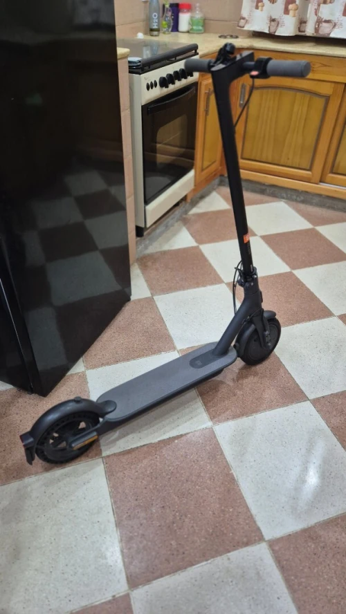 Trottinette électrique ninbot très bon état b chargeur d origine jaya caba France 