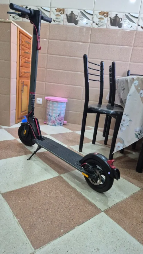 Trottinette électrique marque wispeed très bon état b chargeur d origine jaya caba France 