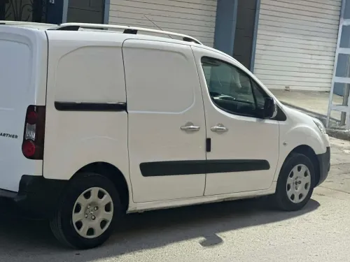 Peugeot B9 