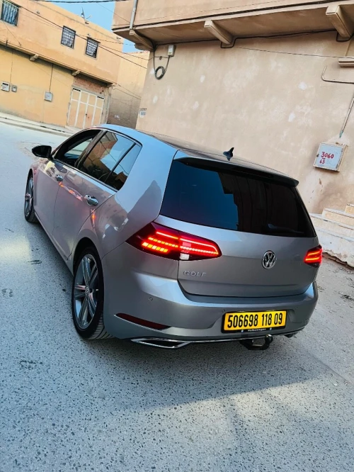 Volkswagen Golf 7 2018 Carat