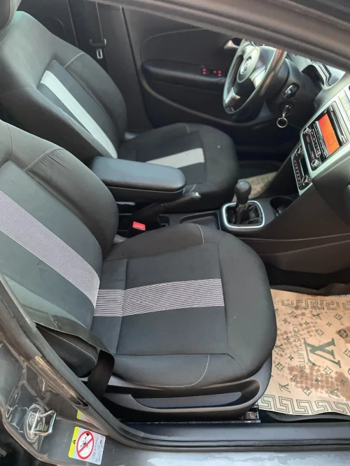 Volkswagen Polo 2013 Black et Silver