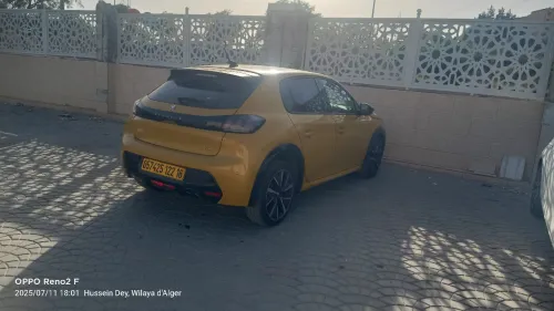 Peugeot 208 2022 GT