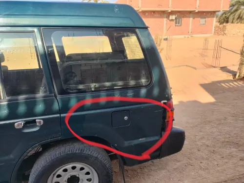 Mitsubishi Pajero Court 2000 Pajero