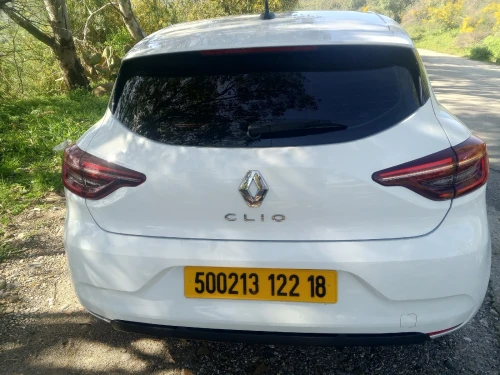 Renault Clio 5 2022 E-TECH