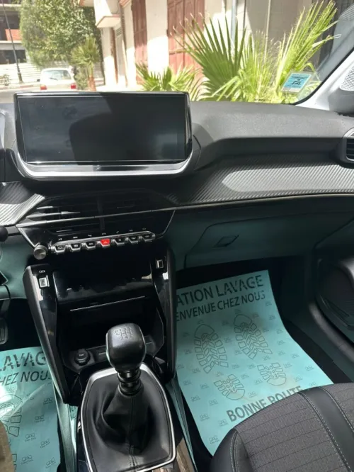 Peugeot 208 2023 Allure Pack