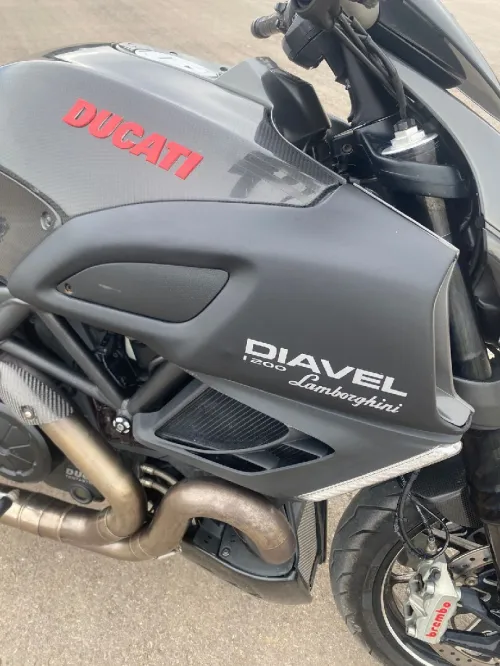 Ducati Diavel 2011