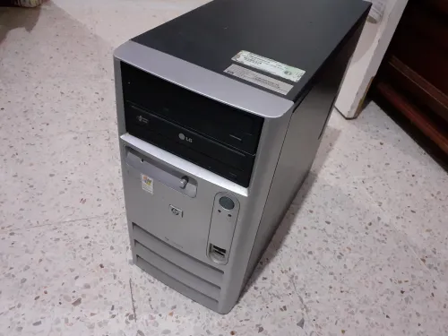 Ordinateur de bureau 