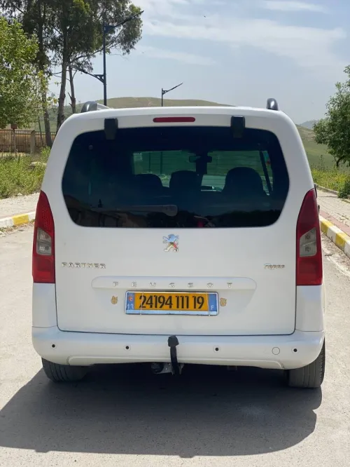 Peugeot Partner 2011 Tepee