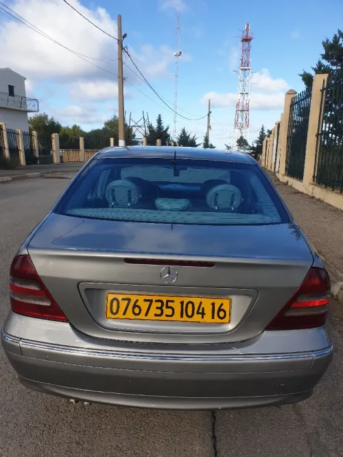 Mercedes Classe C 2004 Avant-garde