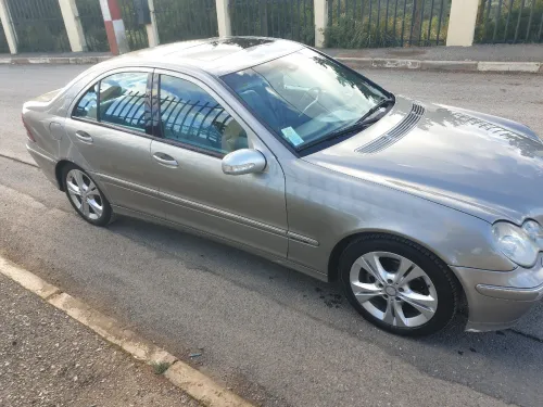 Mercedes Classe C 2004 Avant-garde