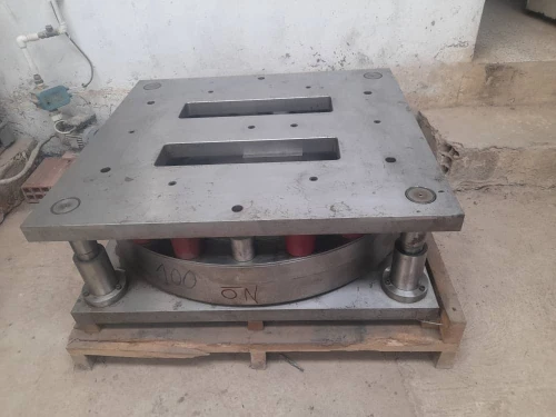 Presse hydrolique 300 tonne