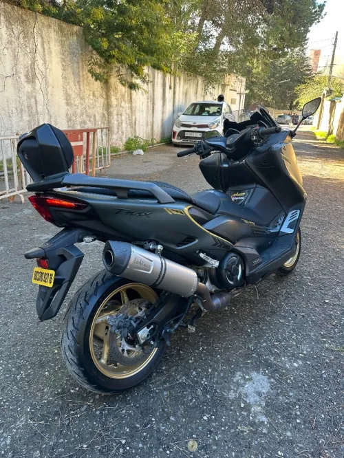 Yamaha Tmax 2021