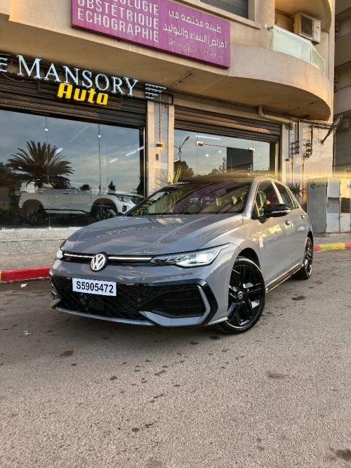 Volkswagen Golf 8.5 2025 Black édition