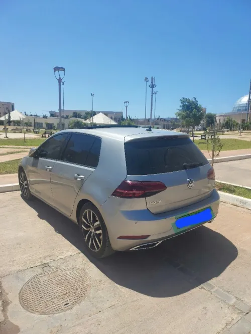 Volkswagen Golf 7 2019 DRiV