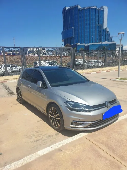 Volkswagen Golf 7 2019 DRiV