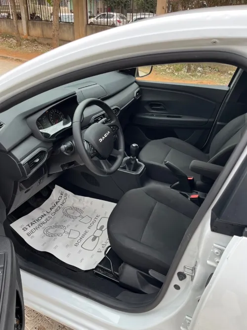 Dacia Sandero 2023 