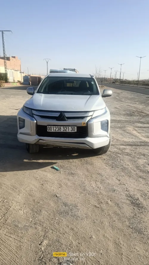 Mitsubishi L200 2021 Doube cabine Evolution