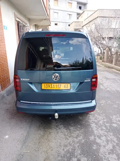 Volkswagen Caddy 2017 Blue motion