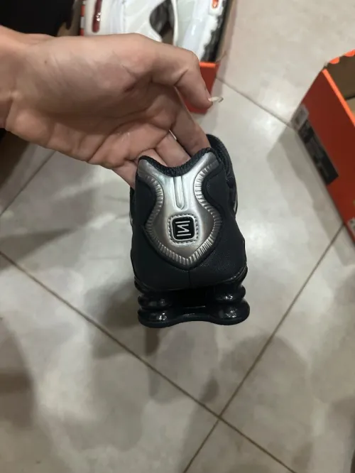 Nike shox 